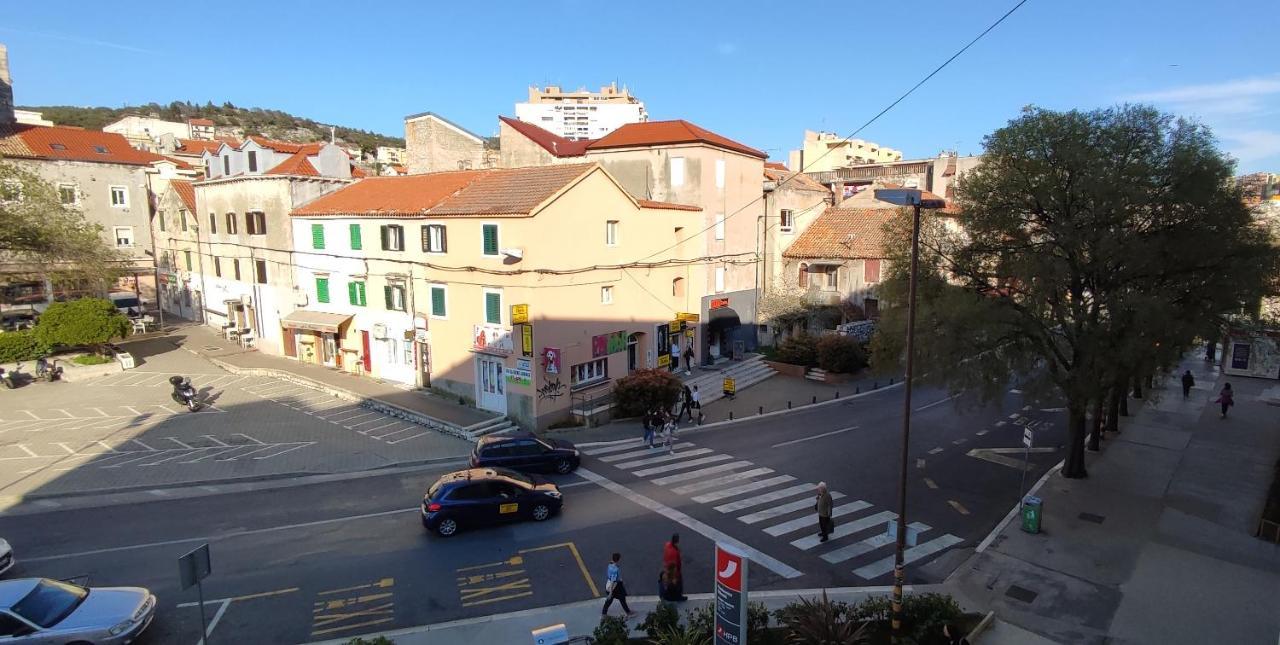 Apartment Tula Šibenik Buitenkant foto
