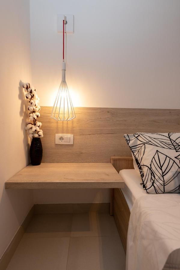 Apartment Tula Šibenik Buitenkant foto