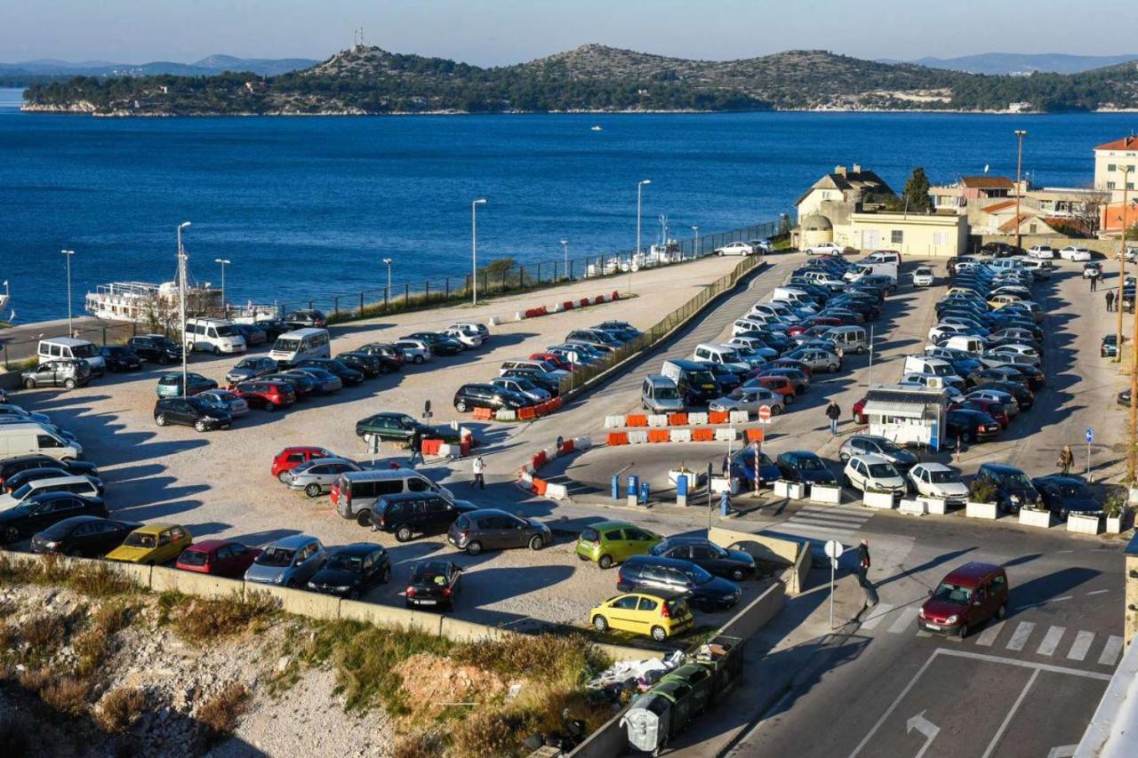 Apartment Tula Šibenik Buitenkant foto